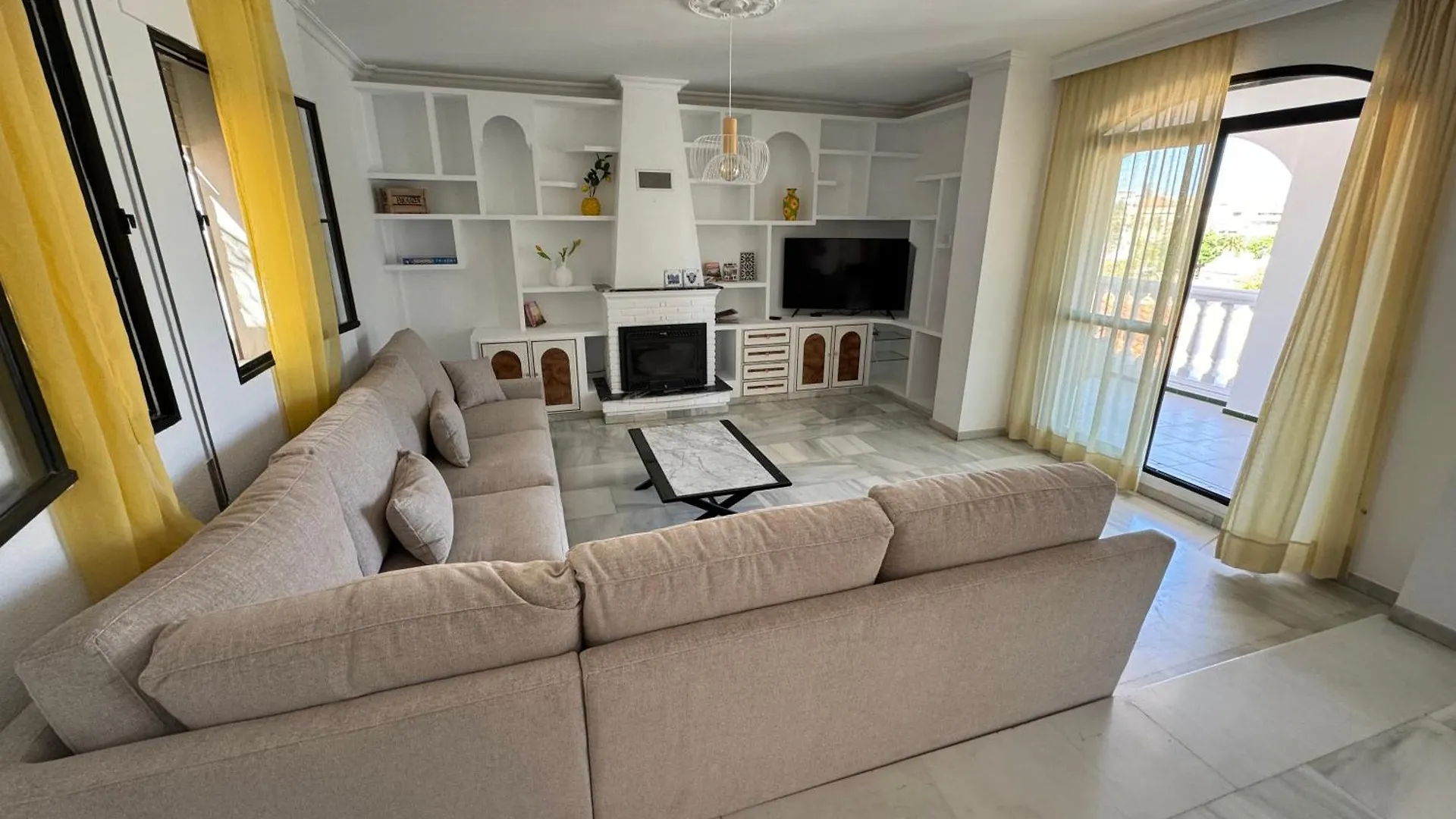 Villa La Casa De Pintor Benalmadena Spain